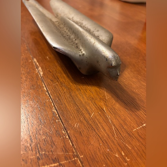 Later 1940s Cadillac Hood Ornament Latch Flying Goddess - Picture 2 of 16